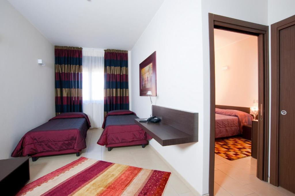 Hotel Massimino Anguillara Sabazia Habitación foto
